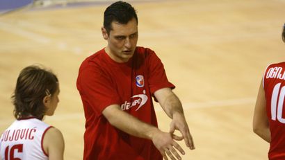 Zoran Terzić u opremi Zvezde 2005. godine (MN Press)