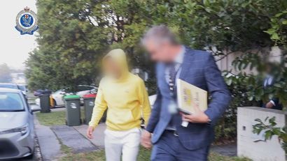 Skandal u Australiji: Zbog nameštanja kartona uhapšena trojica fudbalera Mekartura!