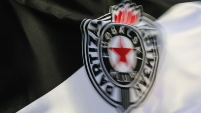 Partizanova uprava ne želi da ide (©Starsport)