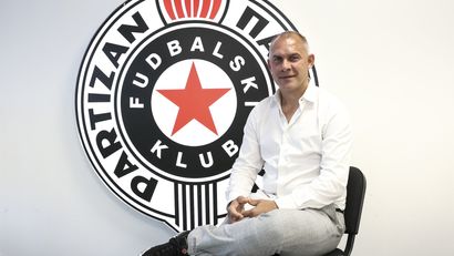 Albert Nađ nije više trener, ali ostaje u Partizanu