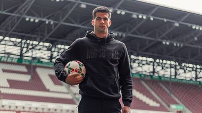 Nediljko Labrović (©Twitter/FC Augsburg)