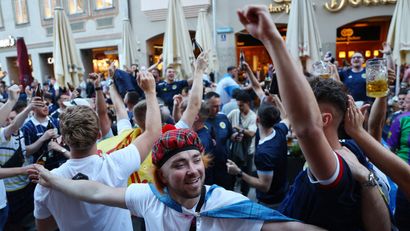 U Kataru Argentinci, u Nemačkoj hit je 200.000 Škota: Ne mešajte nas sa Englezima, pobedite ih!
