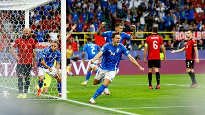 KRAJ: Italija - Albanija 2:1