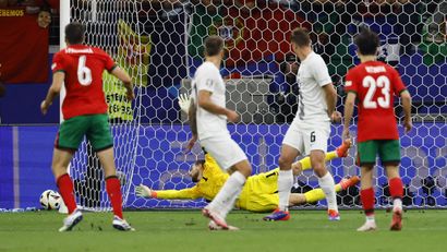 PENALI: Portugalija - Slovenija 3:0, Dijogo Kosta pravio čuda
