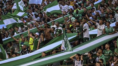 Navijači Deportiva iz Kalija (©AFP)