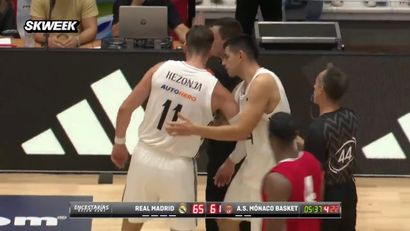 Hezonja isključen u prijateljskom meču, pa se zaletao na sudiju (VIDEO)