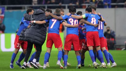 Fudbaleri FCSB-a (©Reuters)