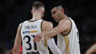 Dzanan Musa i Gabrijel Dek (AFP)