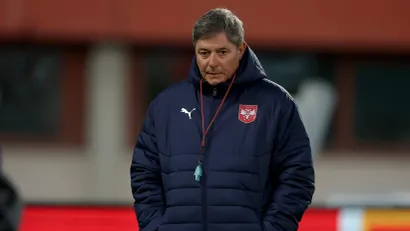 Dragan Stojković, detalj sa treninga Srbije (©Star Sport)