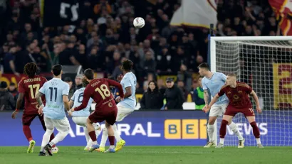Matijas Soule postiže gol protiv Lacija (Reuters)