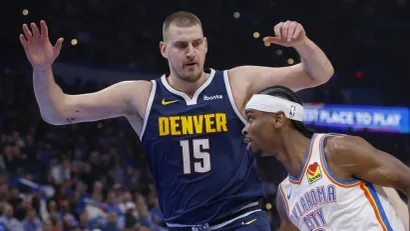 Nikola Jokić i Šej Gildžes Aleksander (Guliver/AP Photo/Nate Billings)