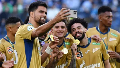 Rodrigao (levo) AFP