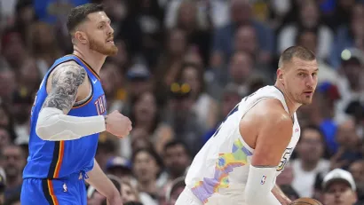 Ajzea Hartenštajn i Nikola Jokić (Guliver/AP Photo/David Zalubowski)