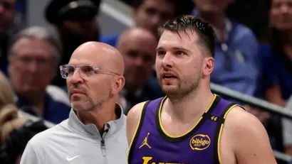 Džejson Kid i Luka Dončić (AFP)