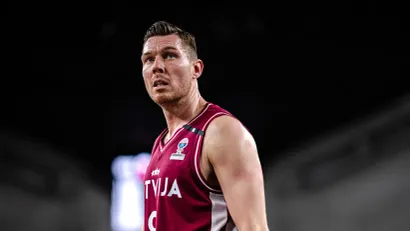 Dairis Bertans (FIBA)