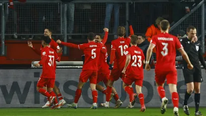 Igrači Tventea (©Reuters)