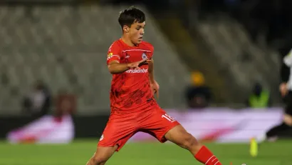 ©Starsport