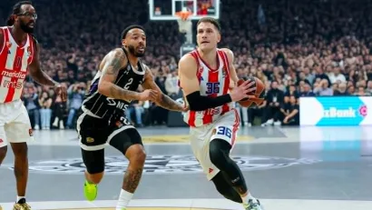 Partizan Mozzart Bet i Crvena zvezda dobili trogodišnje licence, cena 750.000 evra po sezoni