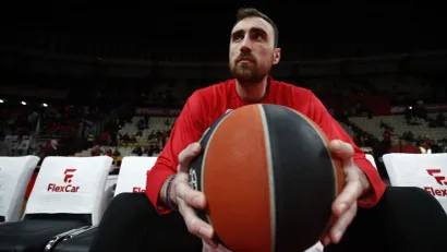 Nikola Milutinov (©MN Press) 
