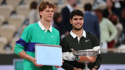 Janik Siner i Karlos Alkaras (©Reuters)