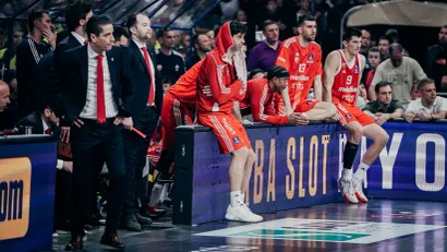 Detalj sa klupe Crvene zvezde (©ABA liga – Dragana Stjepanović)