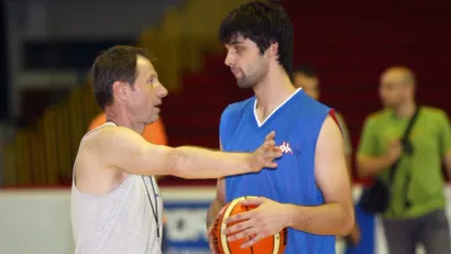 Zoran Slavnić i Miloš Teodosić (©MN Press)