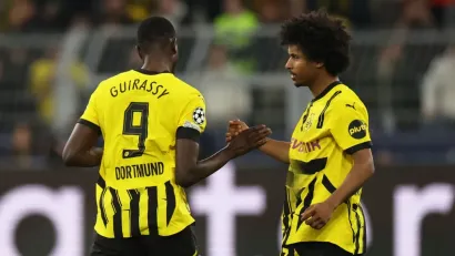 Seru Girasi i Karim Adejemi (Reuters)