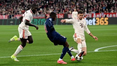 Usman Dembele protiv Bajerna u novembru (©Reuters)