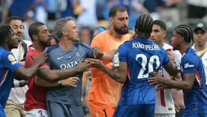 Luis Enrike udara Žoaa Pedra (AFP)