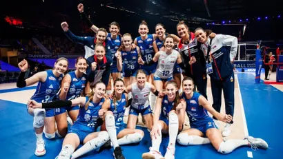 (©FIVB)