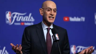Adam Silver (©AFP)