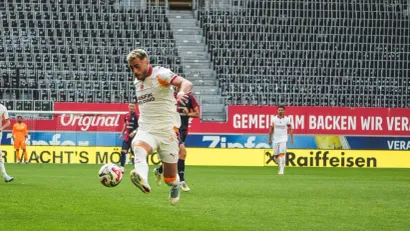 Bariš Alper Jilmaz (Guliver/xLukasxBierederx) 