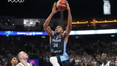 Janis Adetokunbo (©Starsport)