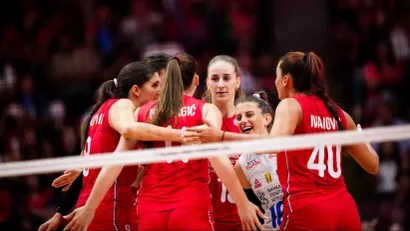 ©FIVB