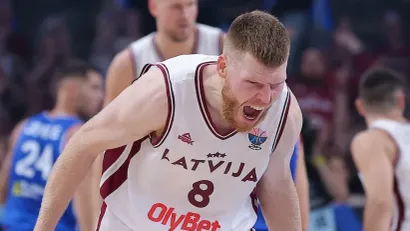 Davis Bertans (Starsport)