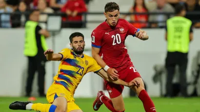 Stefan Mitrović u dresu reprezentacije Srbije (©Starsport)