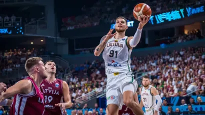Deividas Sirvidis (Foto: FIBA)