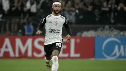 Memfis Depaj (©AFP)