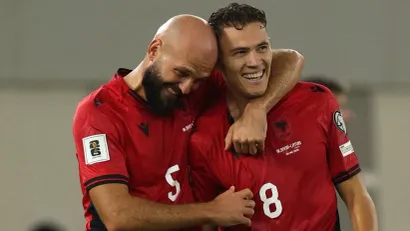 Arlind Ajeti i Kristijan Aslani (©Reuters)