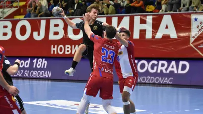 Leo Feješ u duelu sa Vojvodinom (©ARKUS liga)