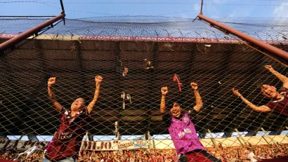 Navijači Lanusa (©Reuters)