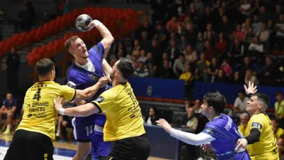 Luka Jevtić u duelu sa Pančevcima (©ARKUS liga)