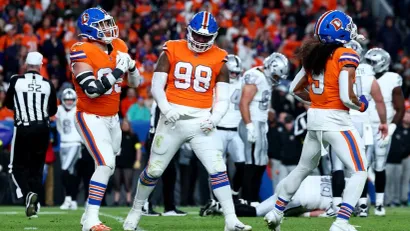 Defanzivci Bronkosa (©AFP)