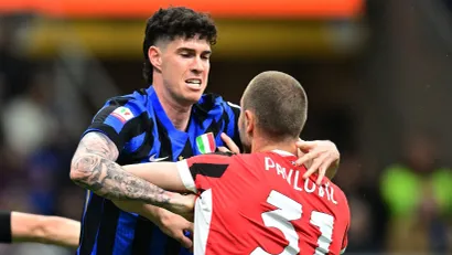 Alesandro Bastoni i Strahinja Pavlović (©Reuters)