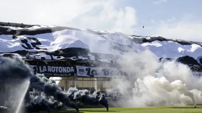 Navijači Deportivo Rijestre (©Guliver/Nicolas Aboaf)