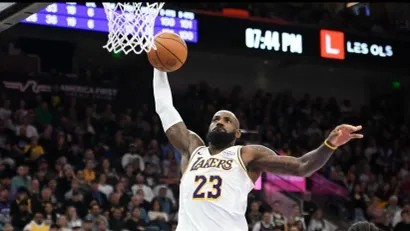 Lebron Džejms (AFP)