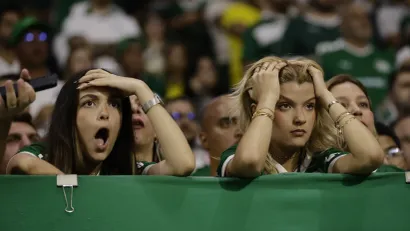 Navijačice u Brazilu (©Reuters)