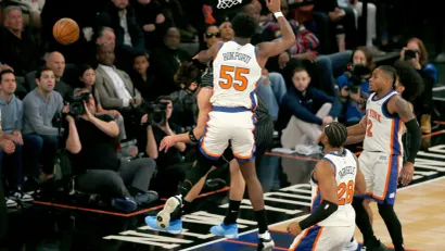 Trenutak pre nego što se Vagner povredio (Guliver Images/AP Photo/John Munson)