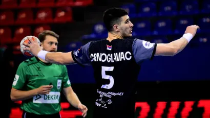 Crnoglavac (©Starsport)