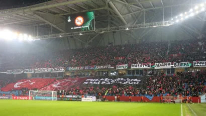 Stadion u Trabzonu (©Reuters)